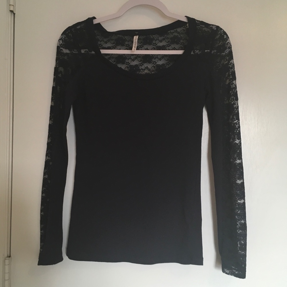 Floral lace navy blue top